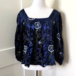 🤞NWTAnthropologie Blue/green/white velvet boat neck long-sleeved flowy blouseXS